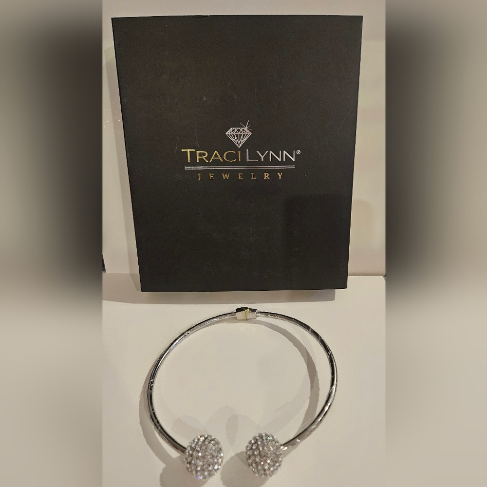 Traci Lynn Silver Necklace